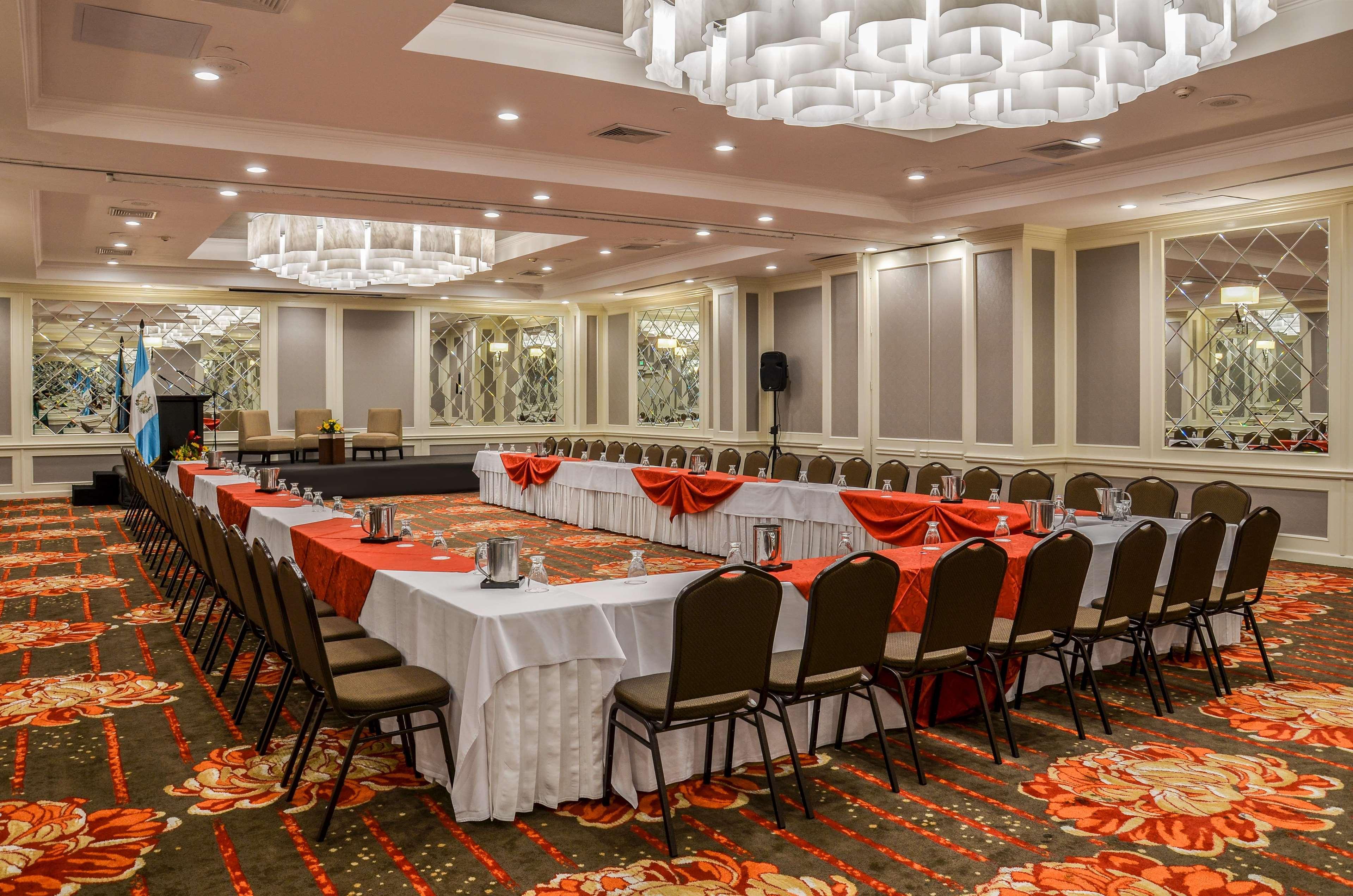 Hilton Garden Inn Ciudad Guatemala Eksteriør billede